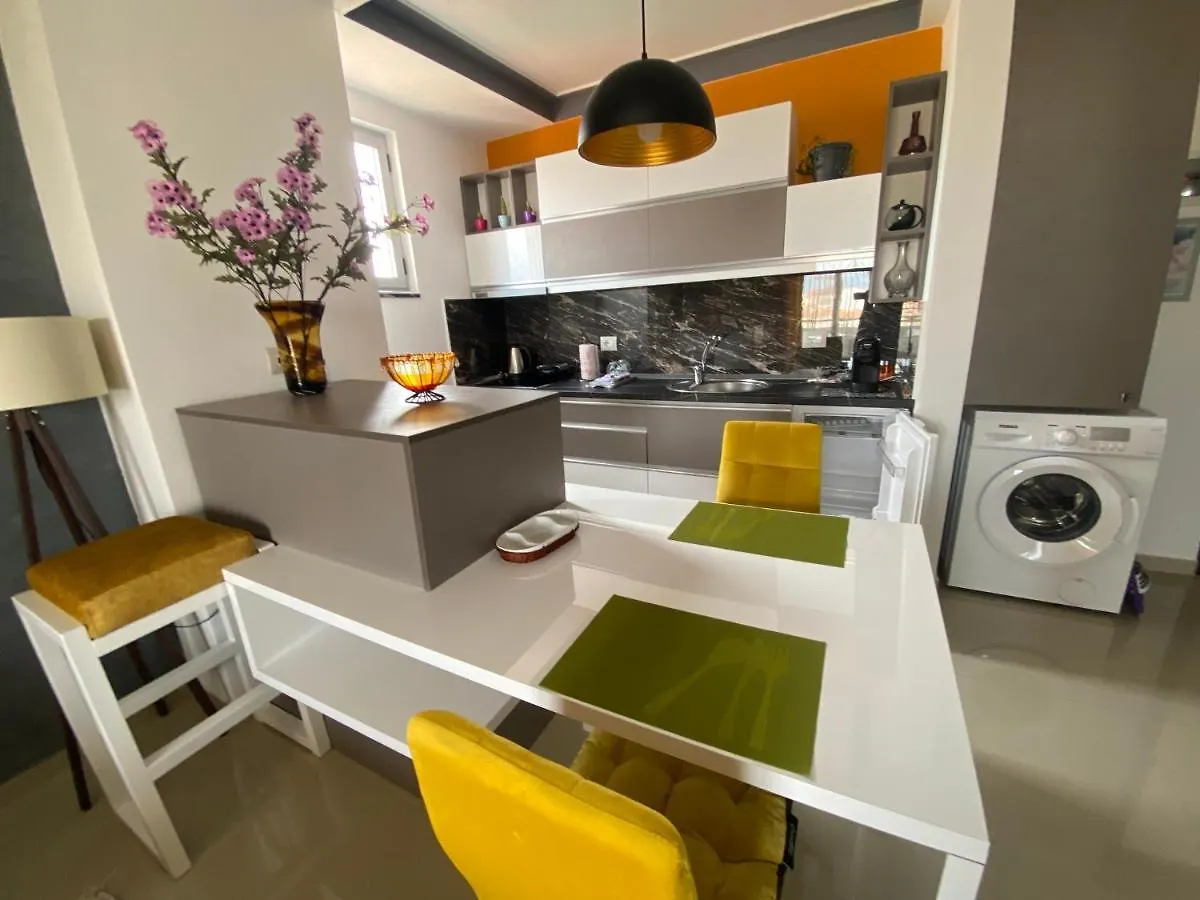 Best Apartment Pogradec